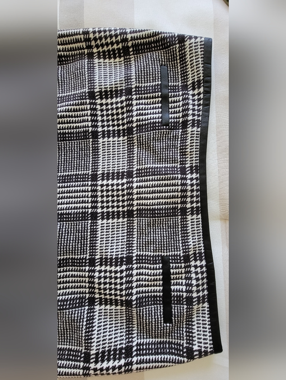Talbots Black & White Houndstooth Pencil Skirt Sz: 14 - Picture 4 of 9